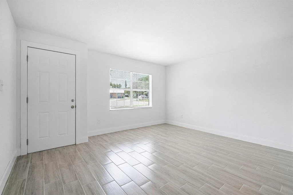 Photo of 111 Devonshire Court