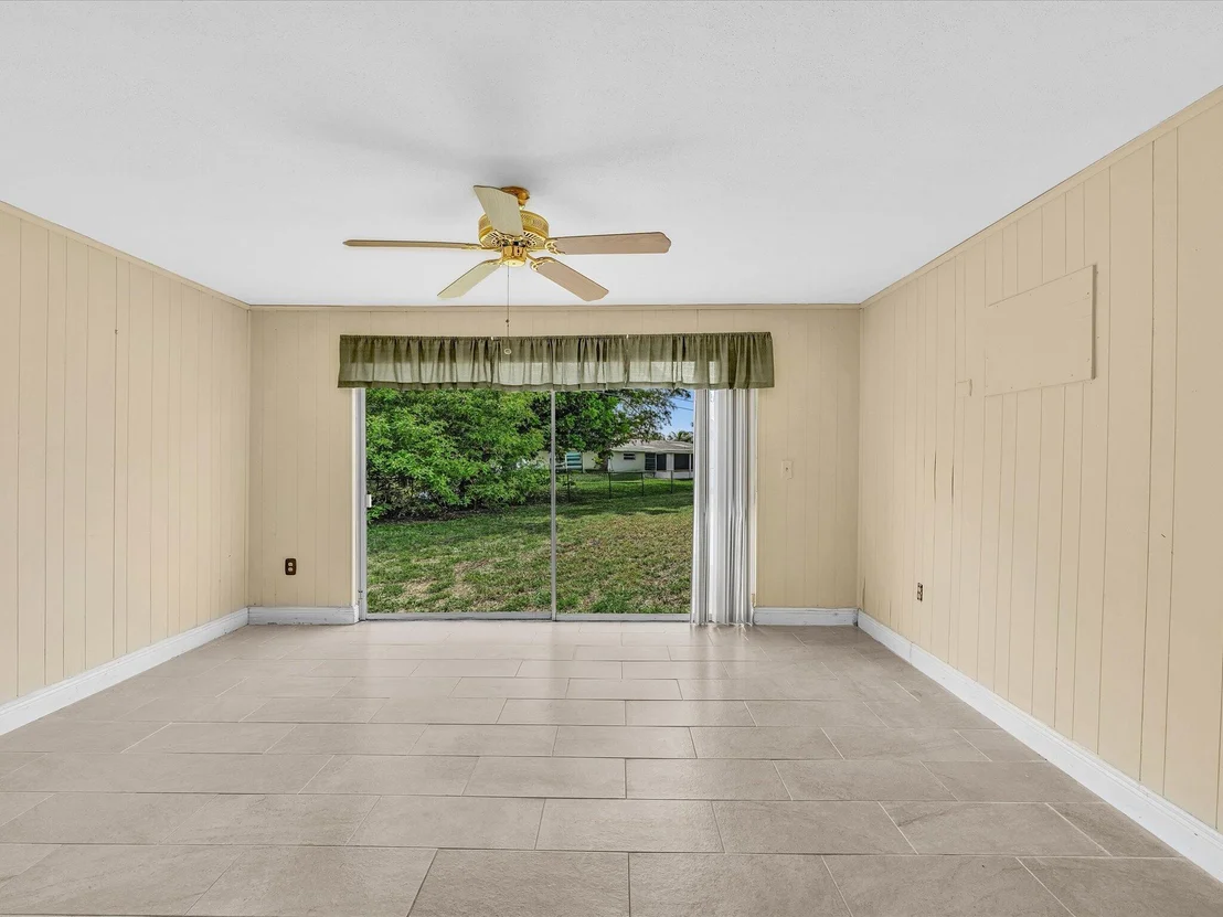 Photo of 4041 NE 18th Terrace