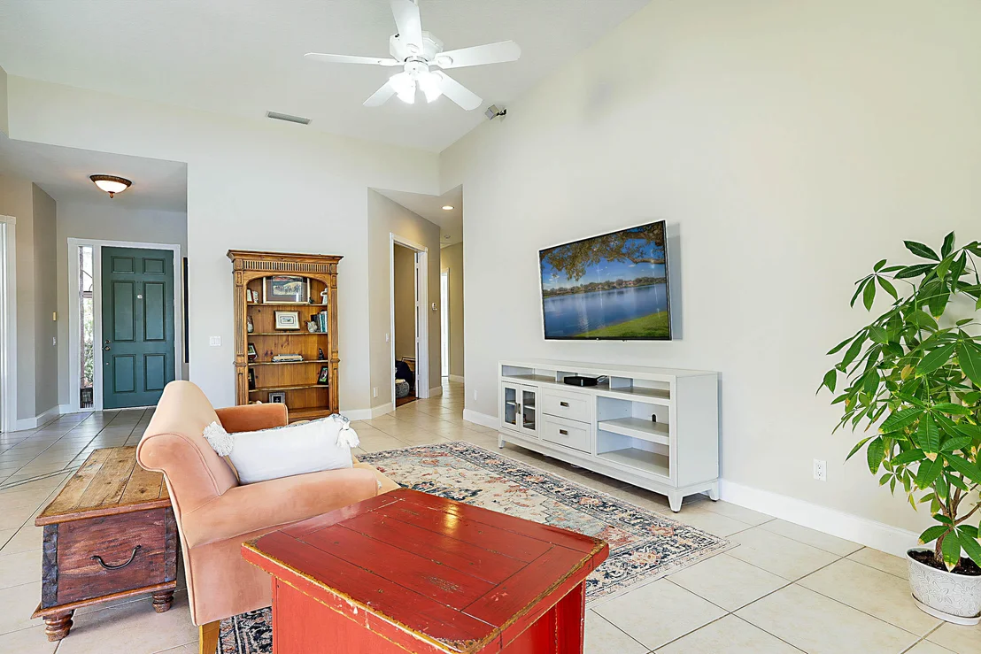 Photo of 1226 SW Eagleglen Place Place