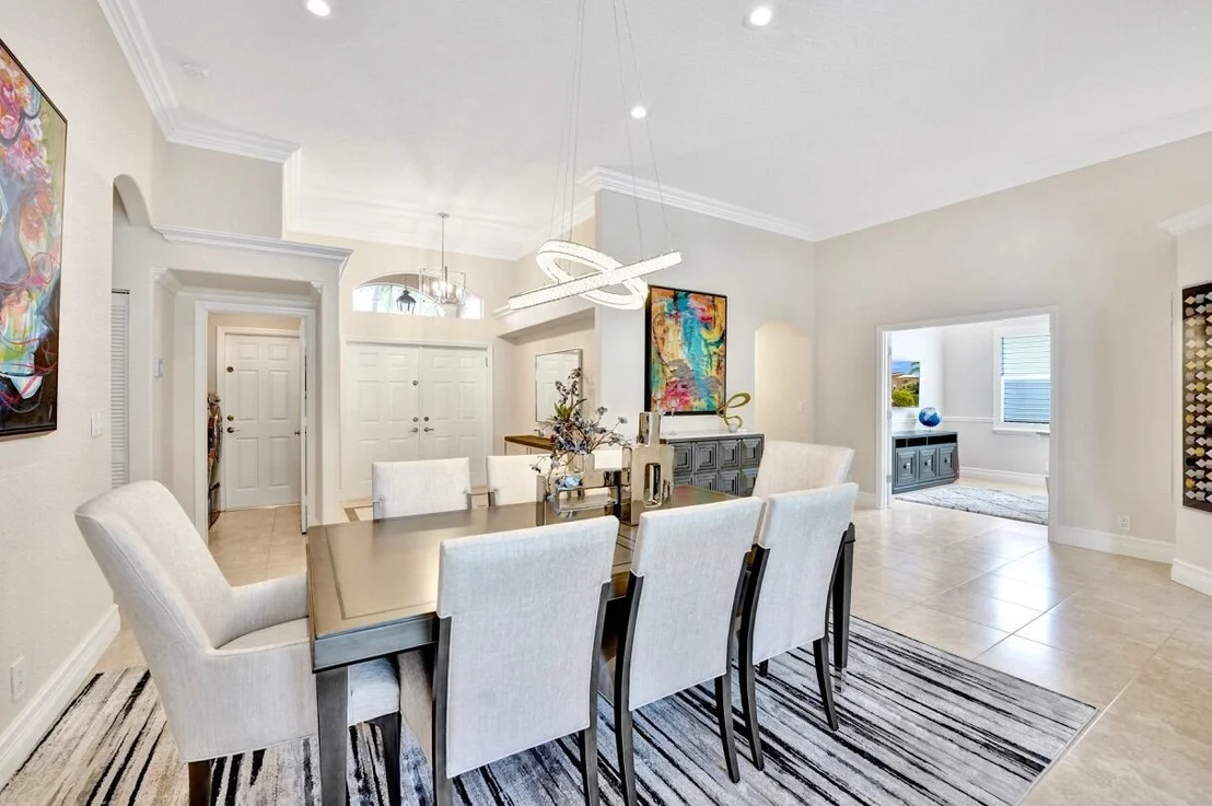 Photo of 6127 Indian Forest Circle