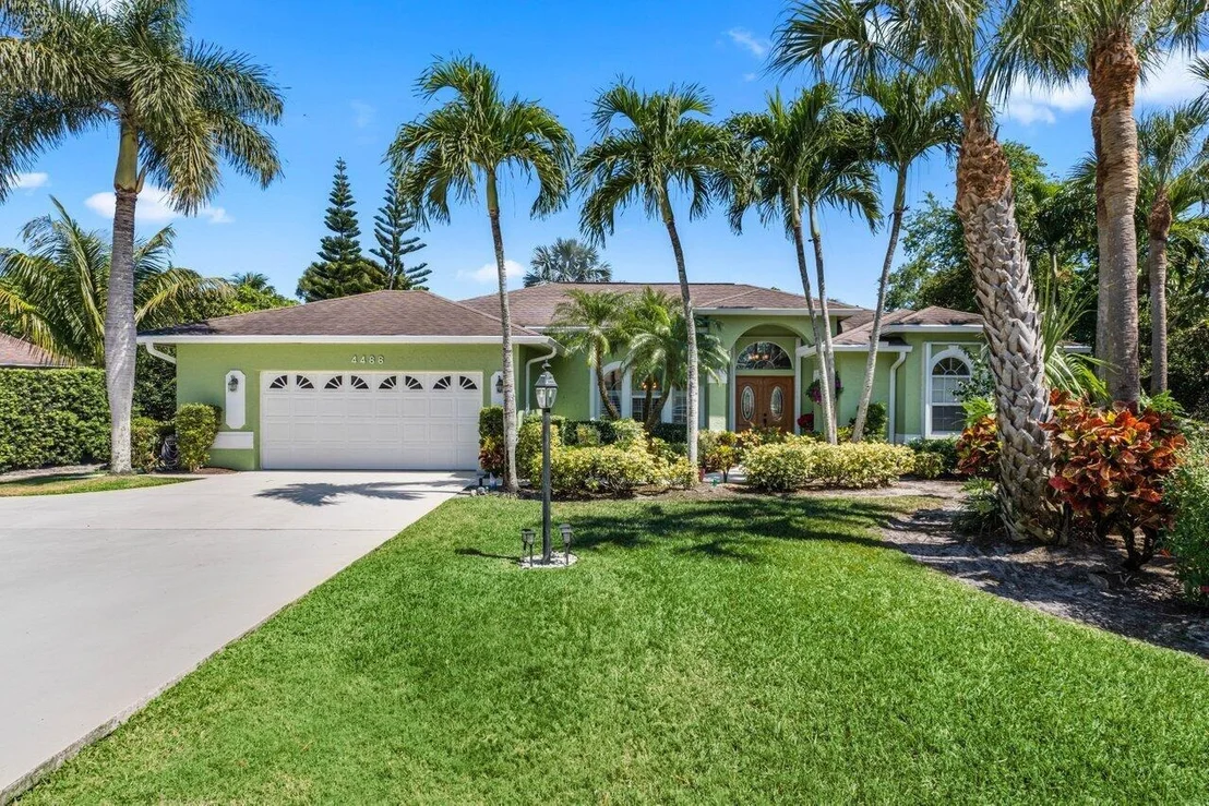 Photo of 4488 SE Chelsea Circle