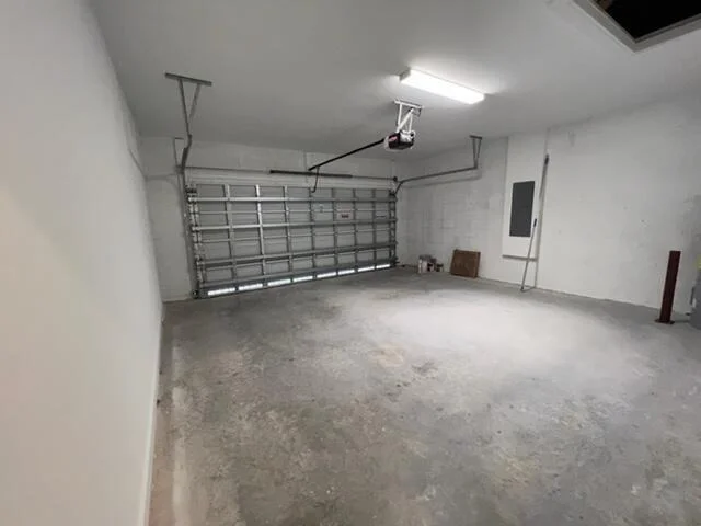 Photo of 2751 NE Breezeway Circle