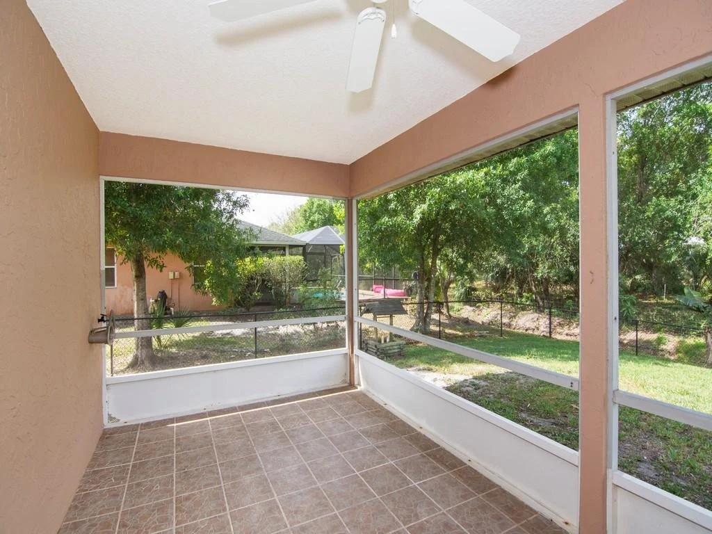 Photo of 4049 57th Terrace