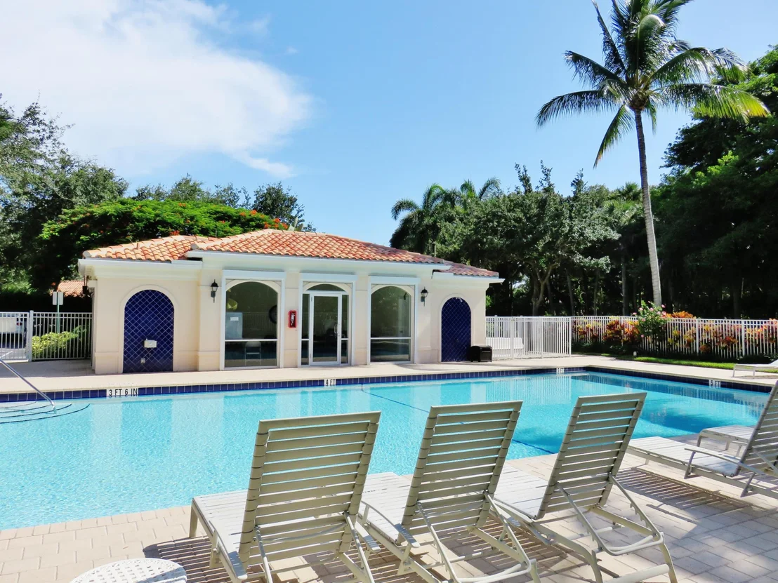 Photo of 4683 Hammock Circle