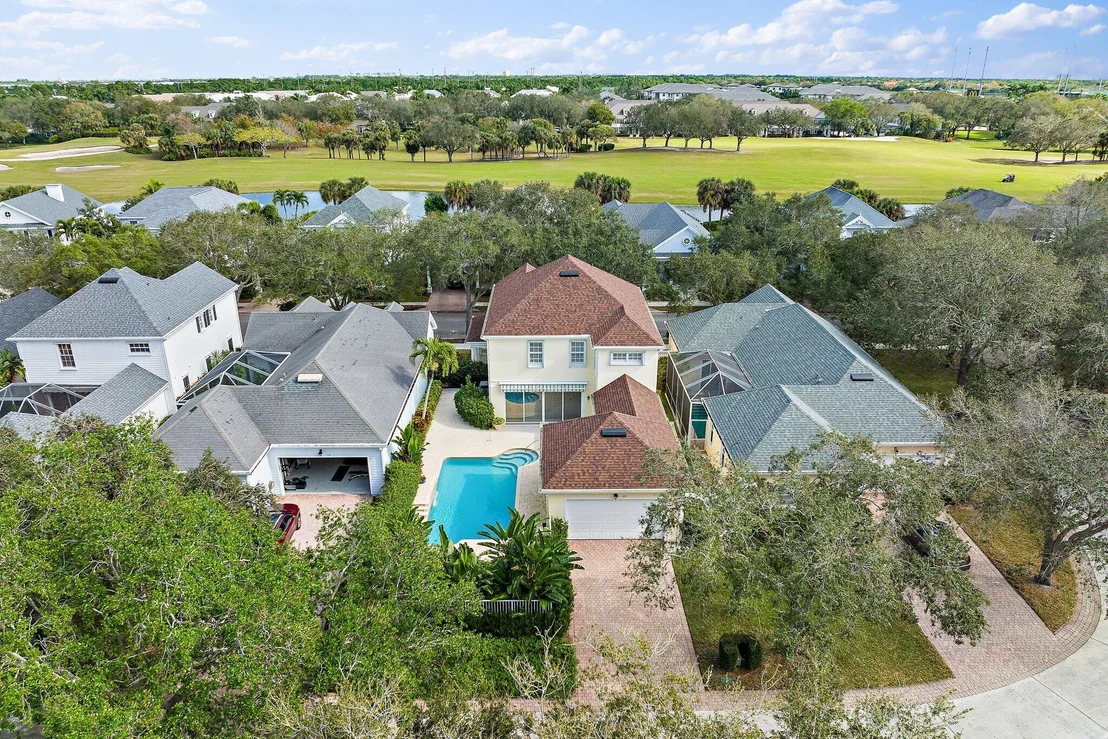 Photo of 129 Barbados Drive