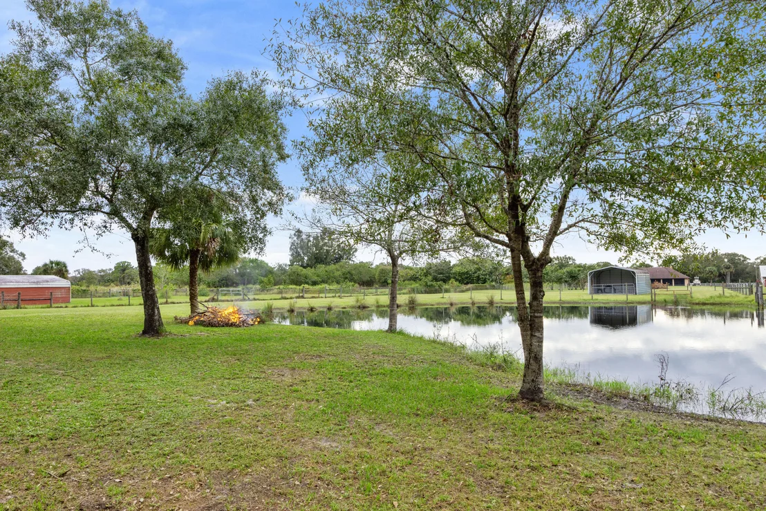 Photo of 2774 Gentile Road