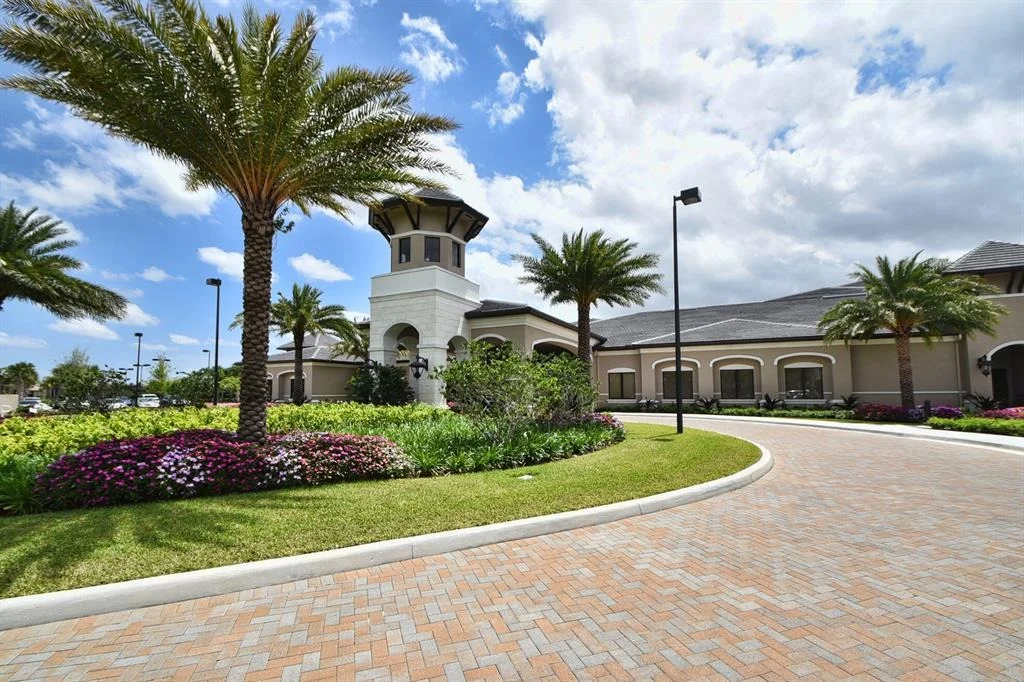Photo of 12324 Cascade Valley Lane