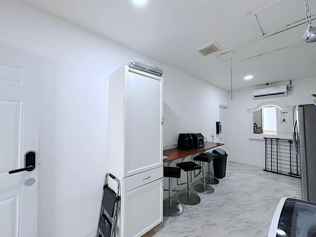 Photo of 411 SE 4th Street