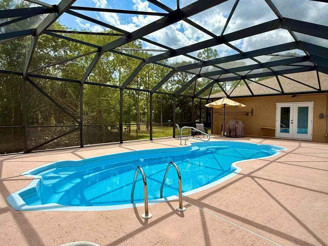 Photo of 13268 151 Lane N