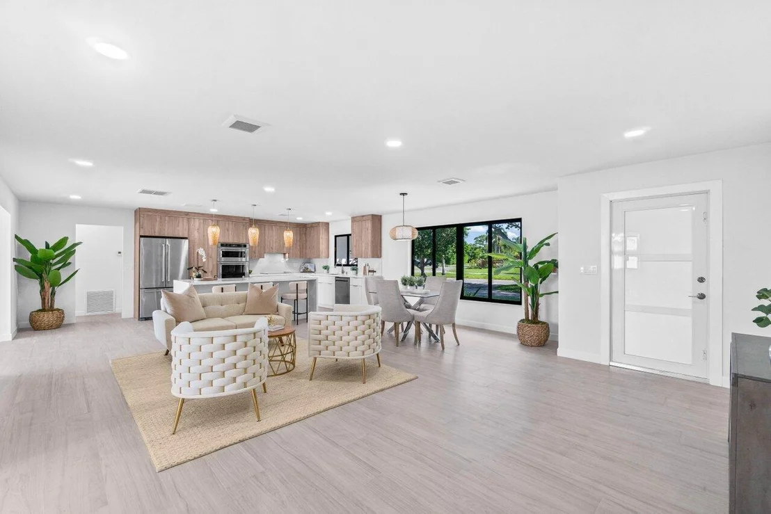 Photo of 812 Chapel Hill Boulevard