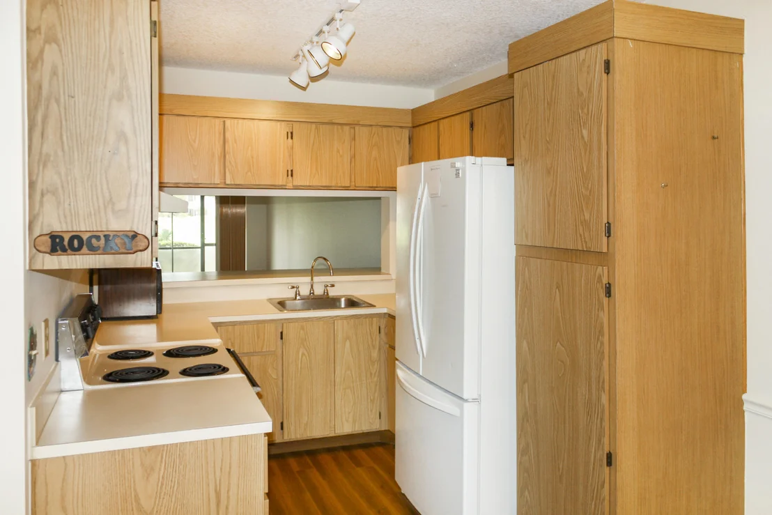 Photo of Unit A at 501 Pinecrest Circle