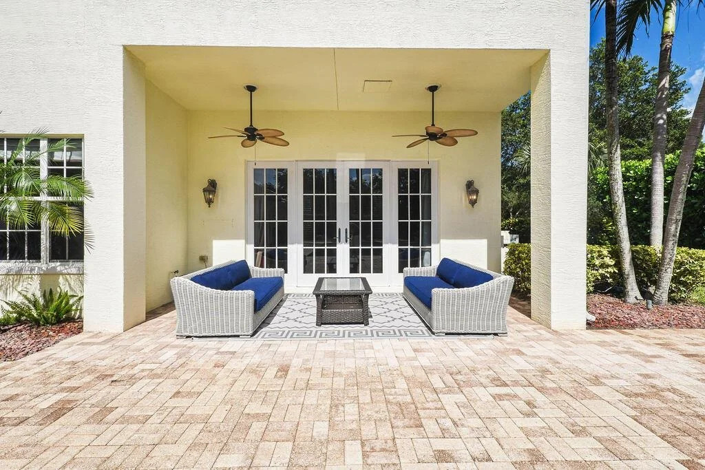 Photo of 3338 Greenway Drive