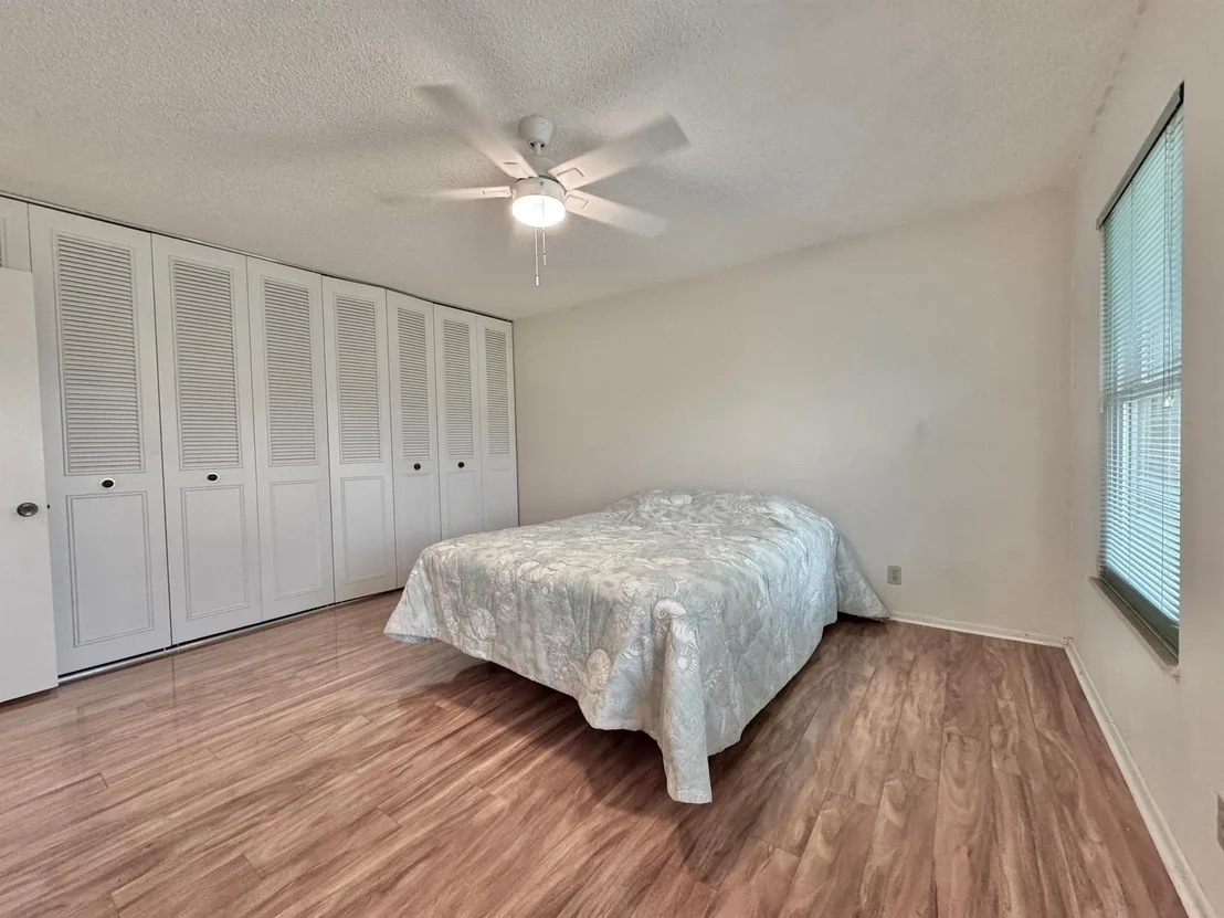 Photo of 194 Cape Cod Circle