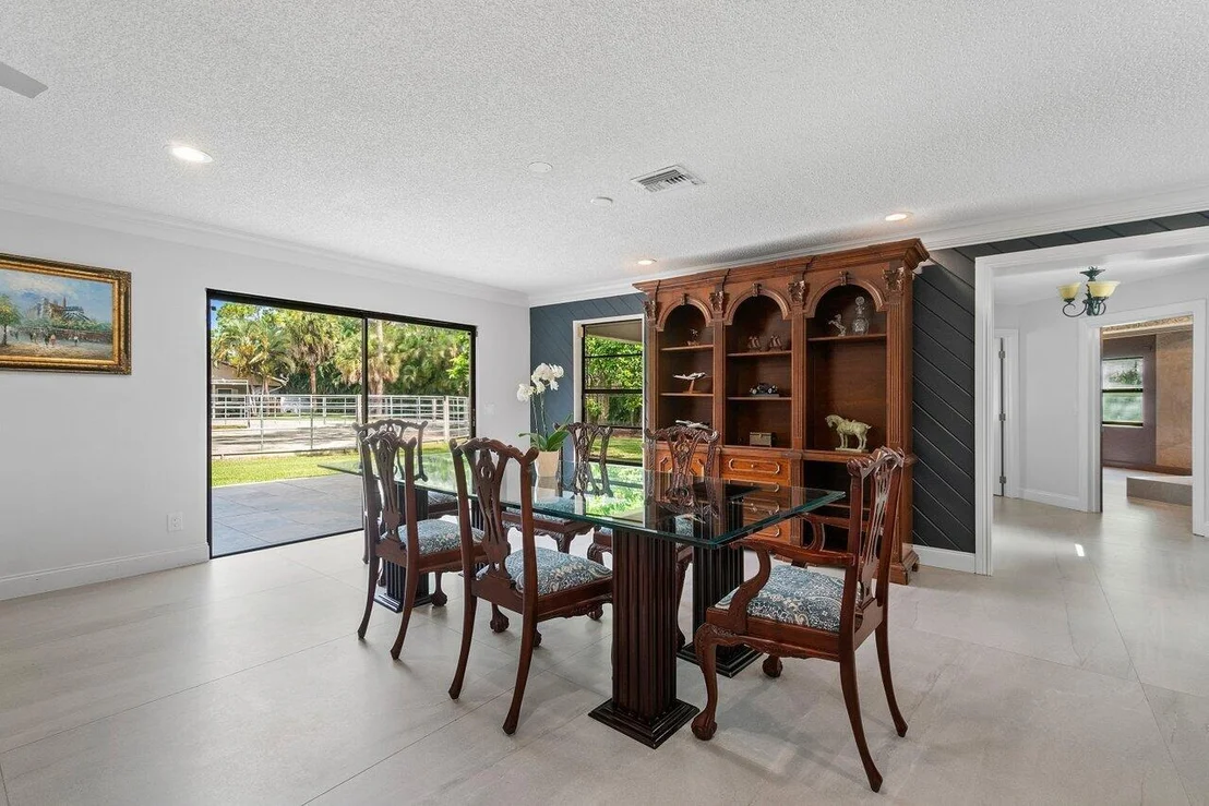 Photo of 2315 Deer Run Boulevard