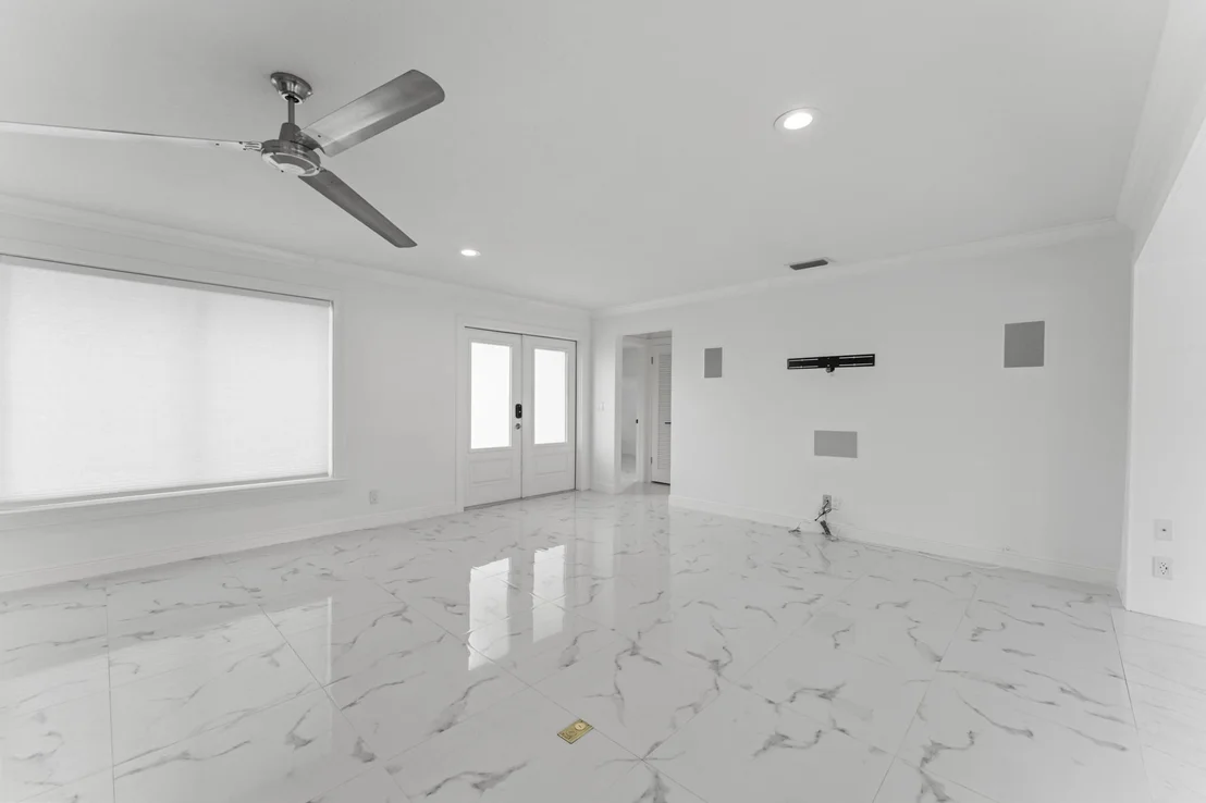 Photo of 599 NW 13th Drive