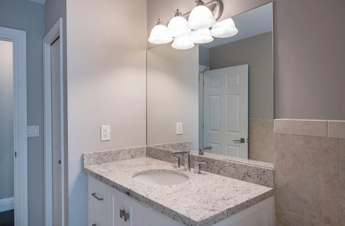 Photo of 1055 Parkside Circle N