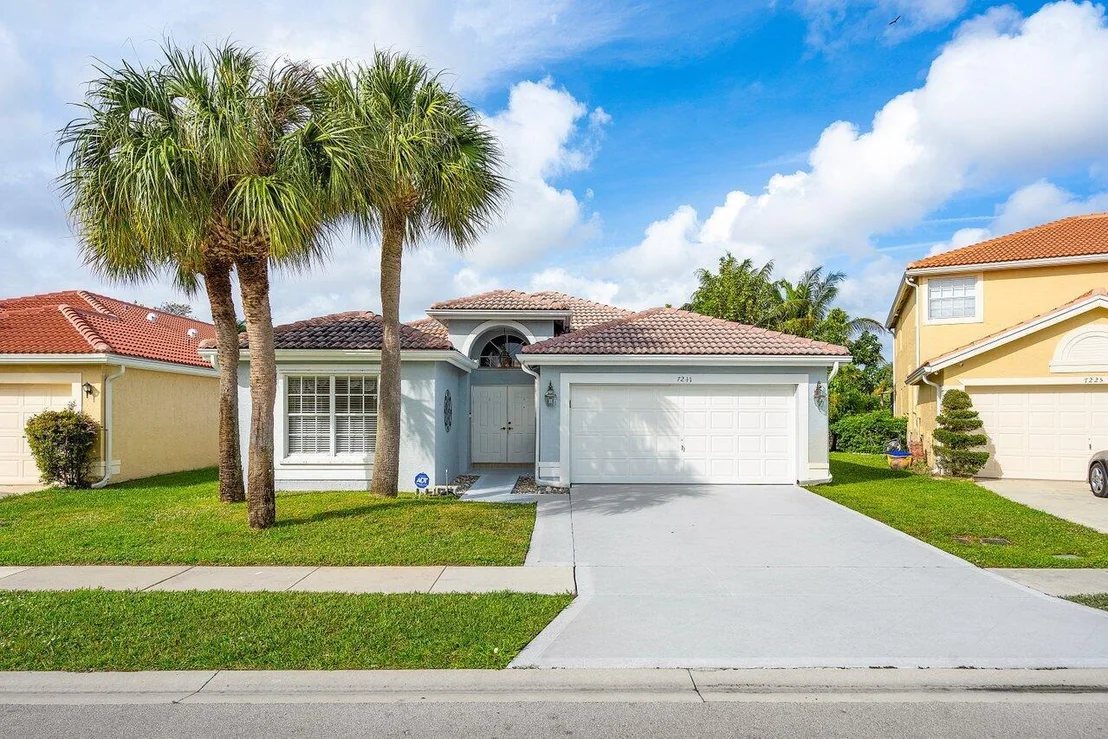 Photo of 7241 Providence Road