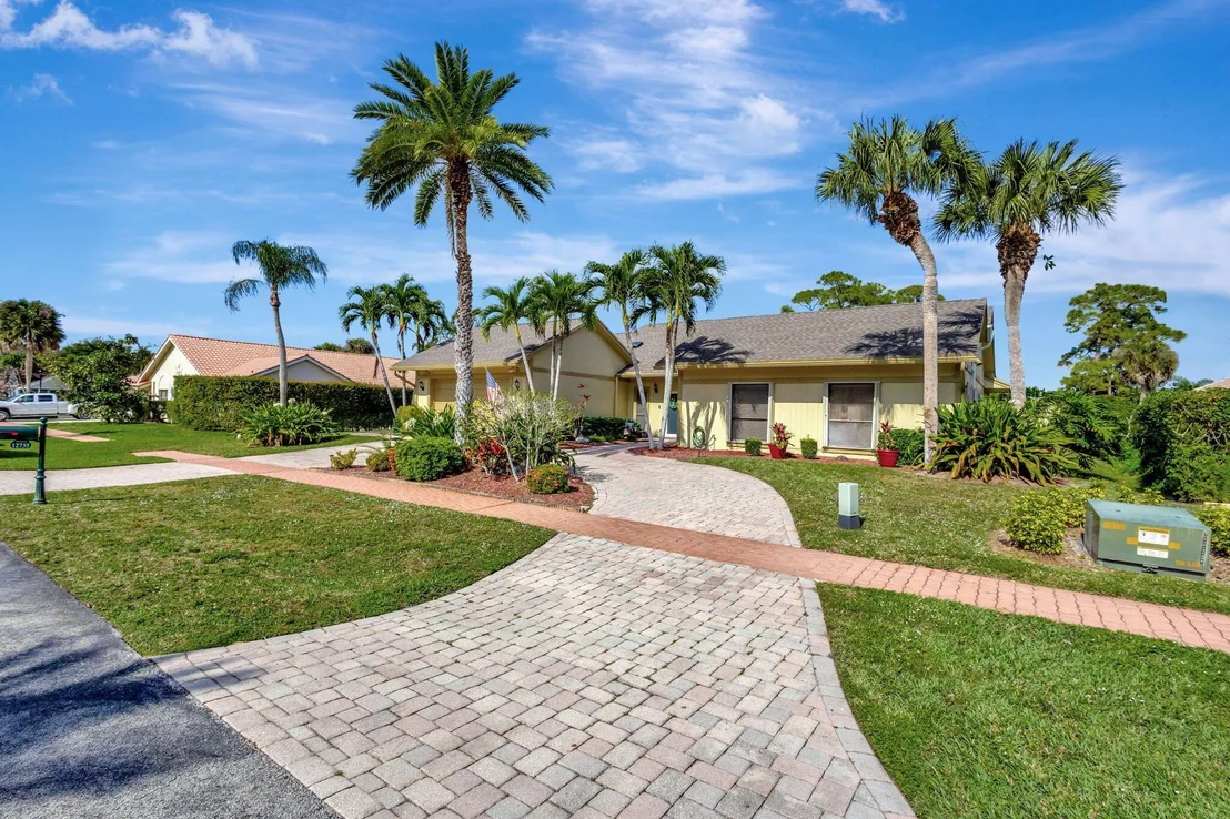 Photo of 12735 Headwater Circle