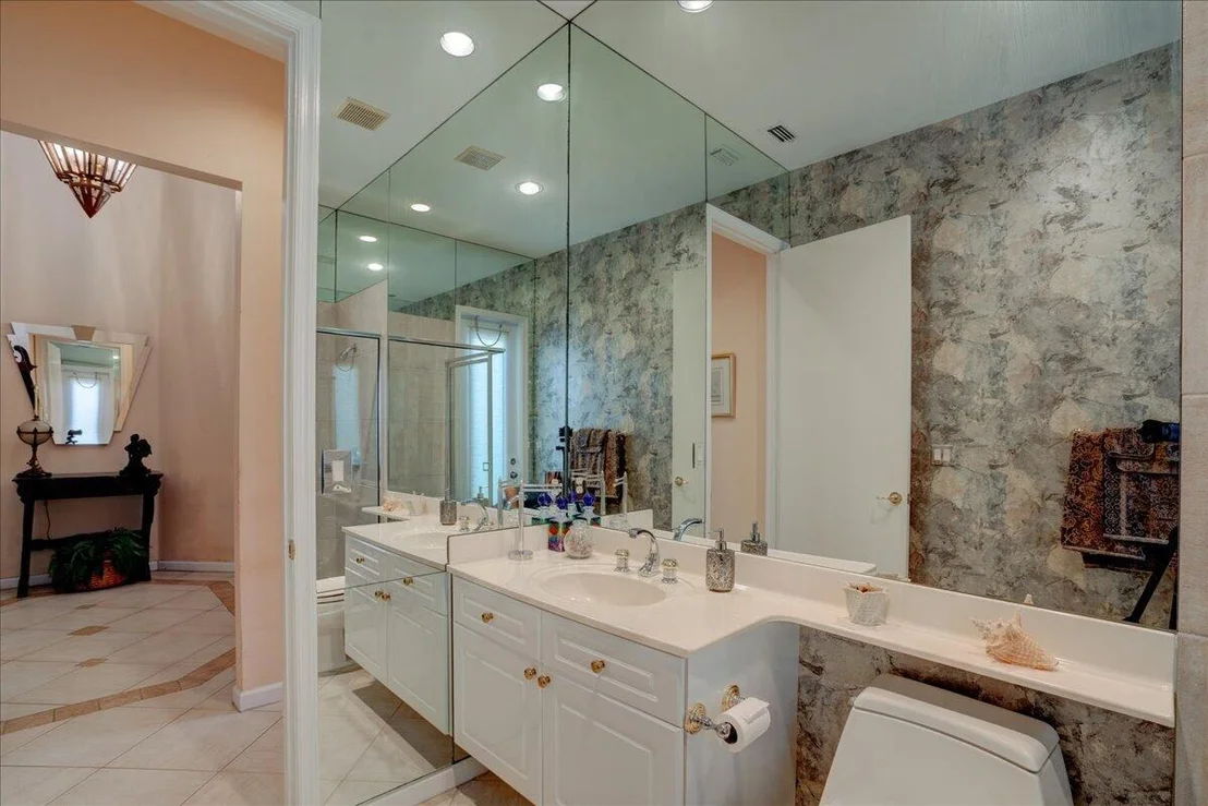 Photo of 10547 Laurel Estates Lane