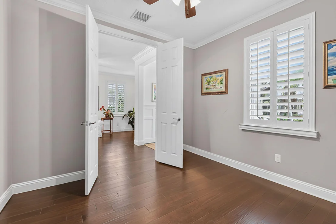 Photo of 350 Caravelle Drive