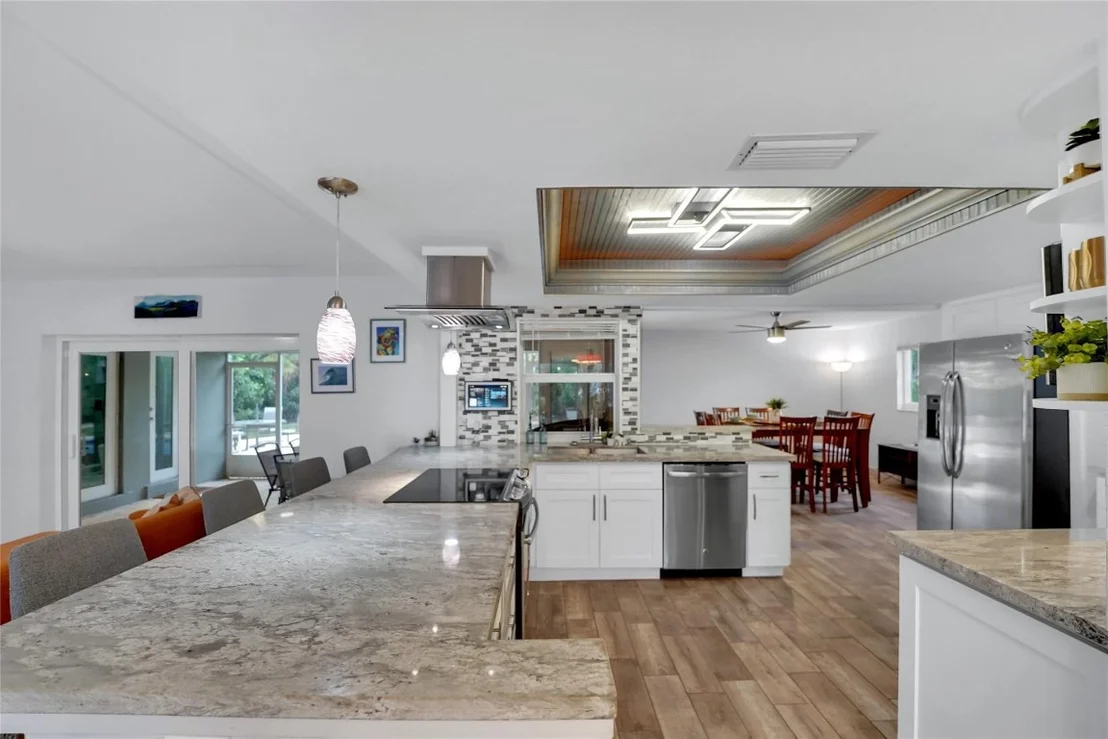 Photo of 6972 NW 5th Place