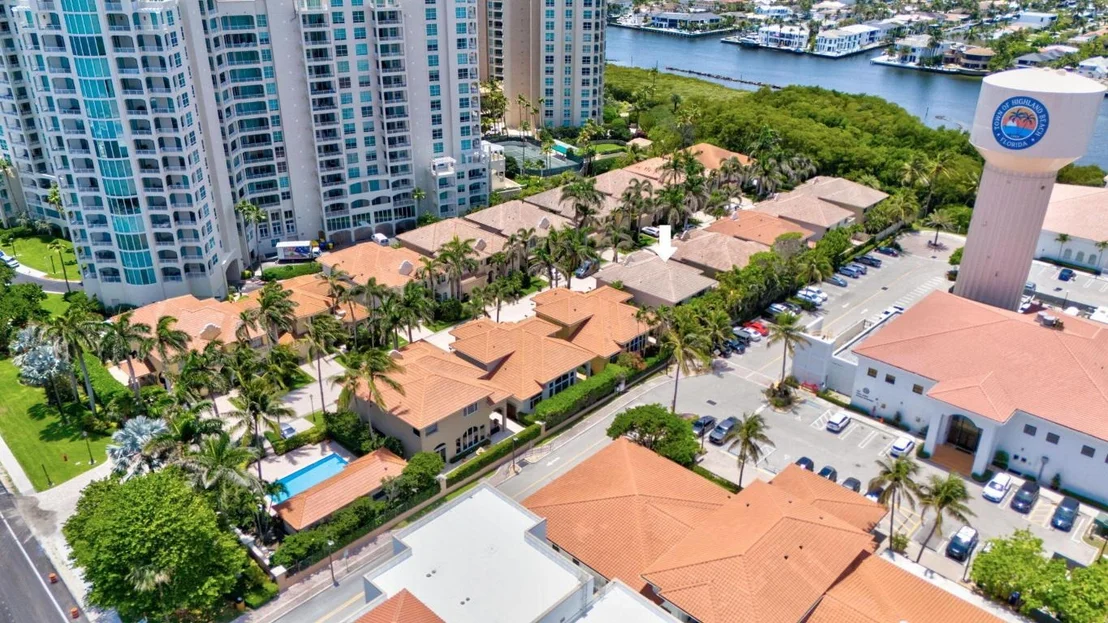 Photo of 3628 S Ocean Boulevard