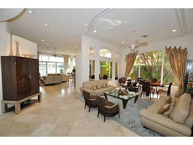 Photo of 7856 Villa D Este