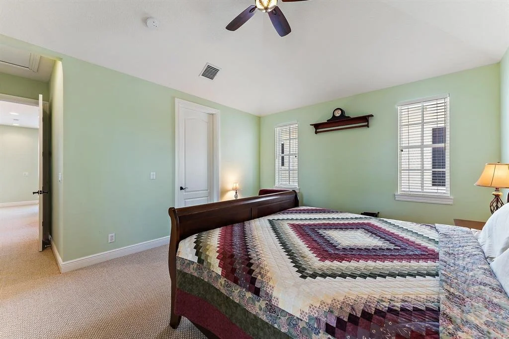Photo of 231 W Bay Cedar Circle