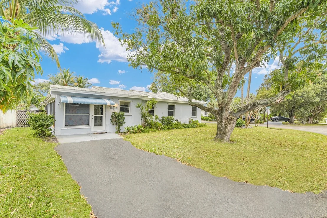 Photo of 3203 Palm Drive