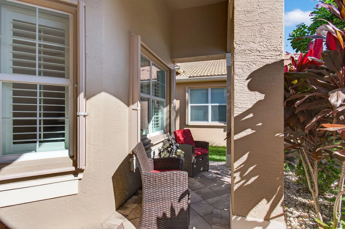 Photo of 9077 Vander Cove