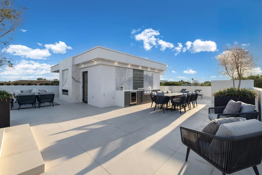 Photo of 400 NE Olive Way