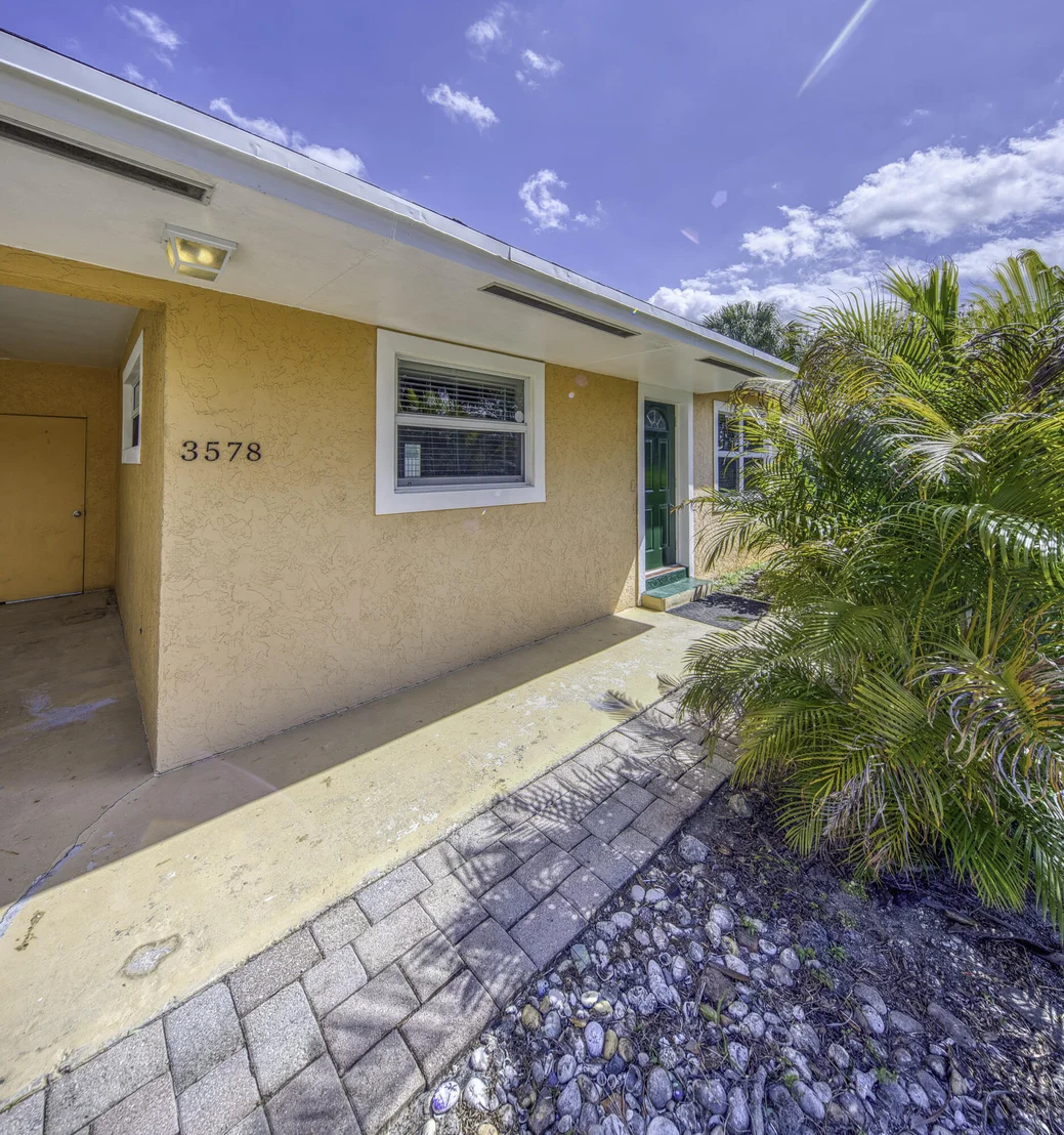 Photo of 3578 Coconut Road