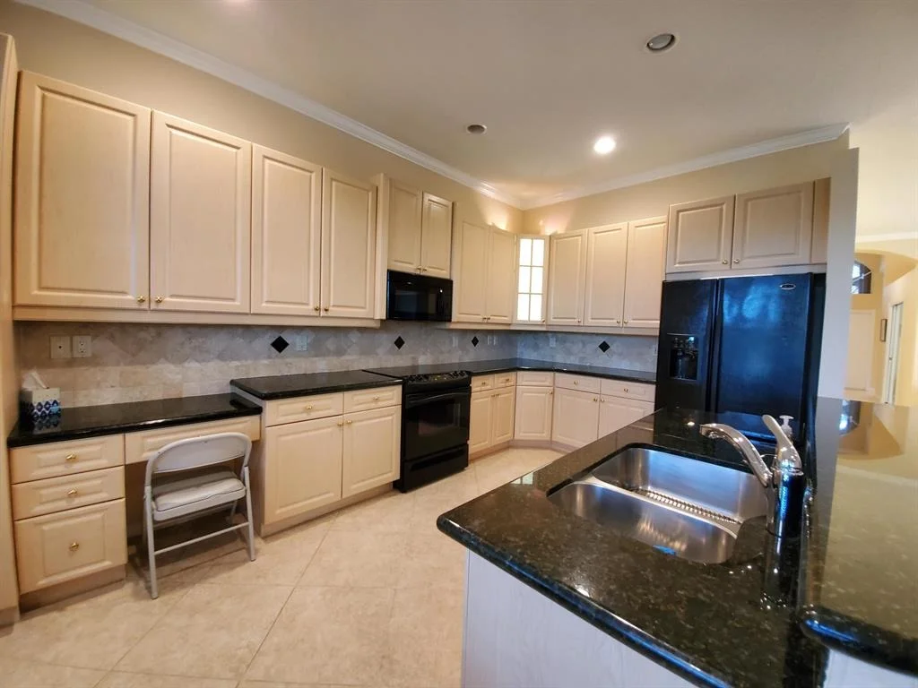 Photo of 8757 Arbor Walk Drive