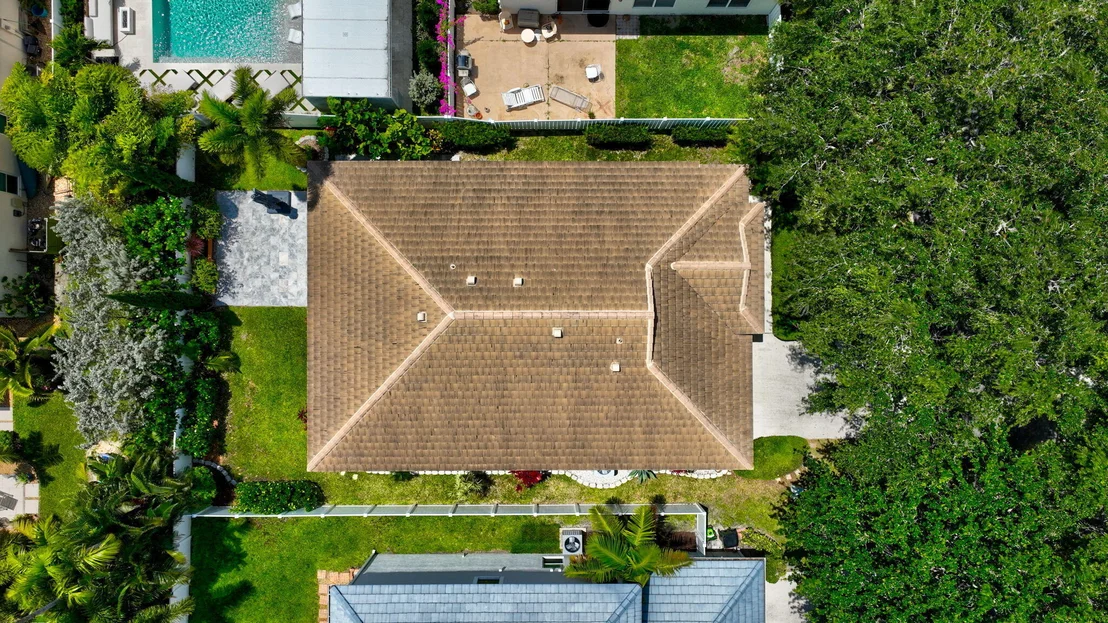 Photo of 1142 Canoe Point