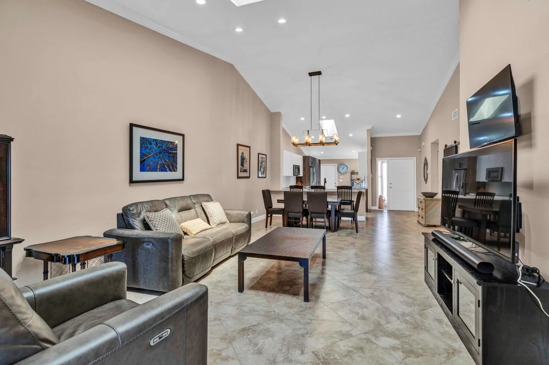 Photo of 5674 Royal Lake Circle