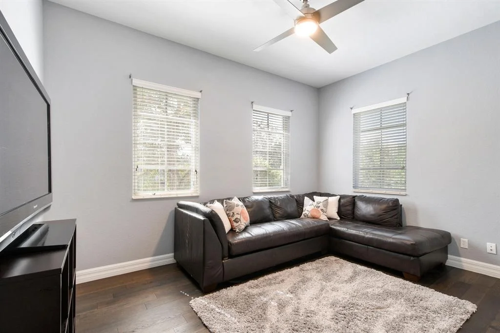 Photo of 103 Ashford Avenue