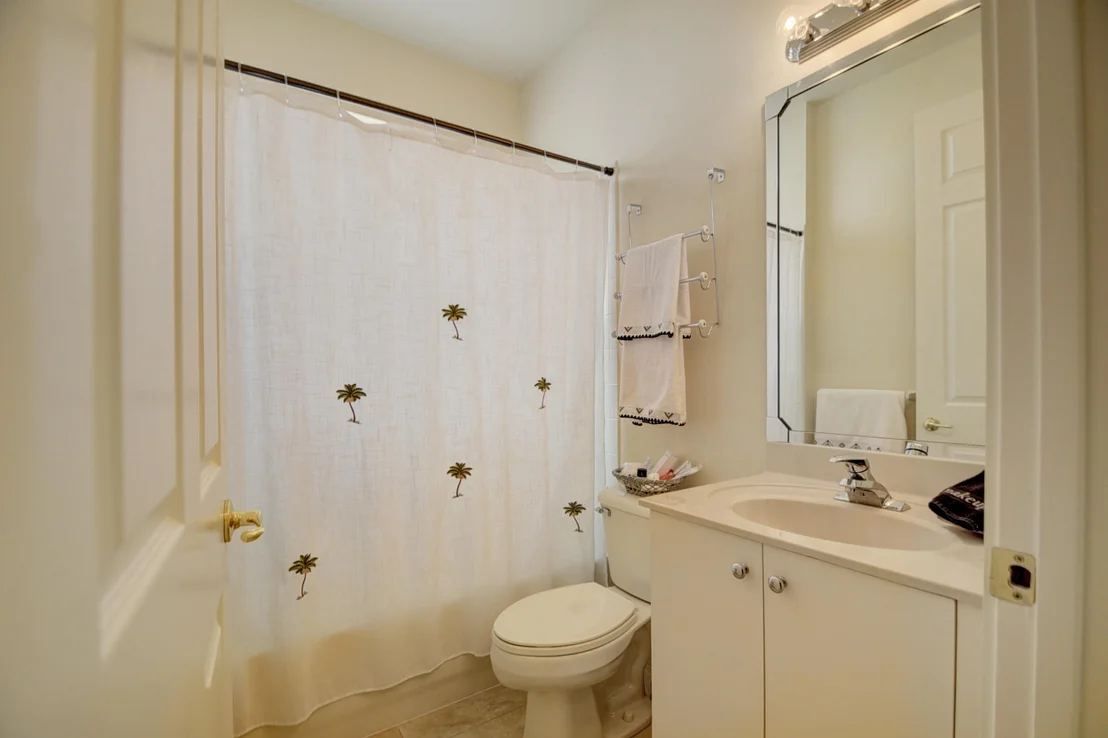 Photo of 7274 Morocca Lake Drive