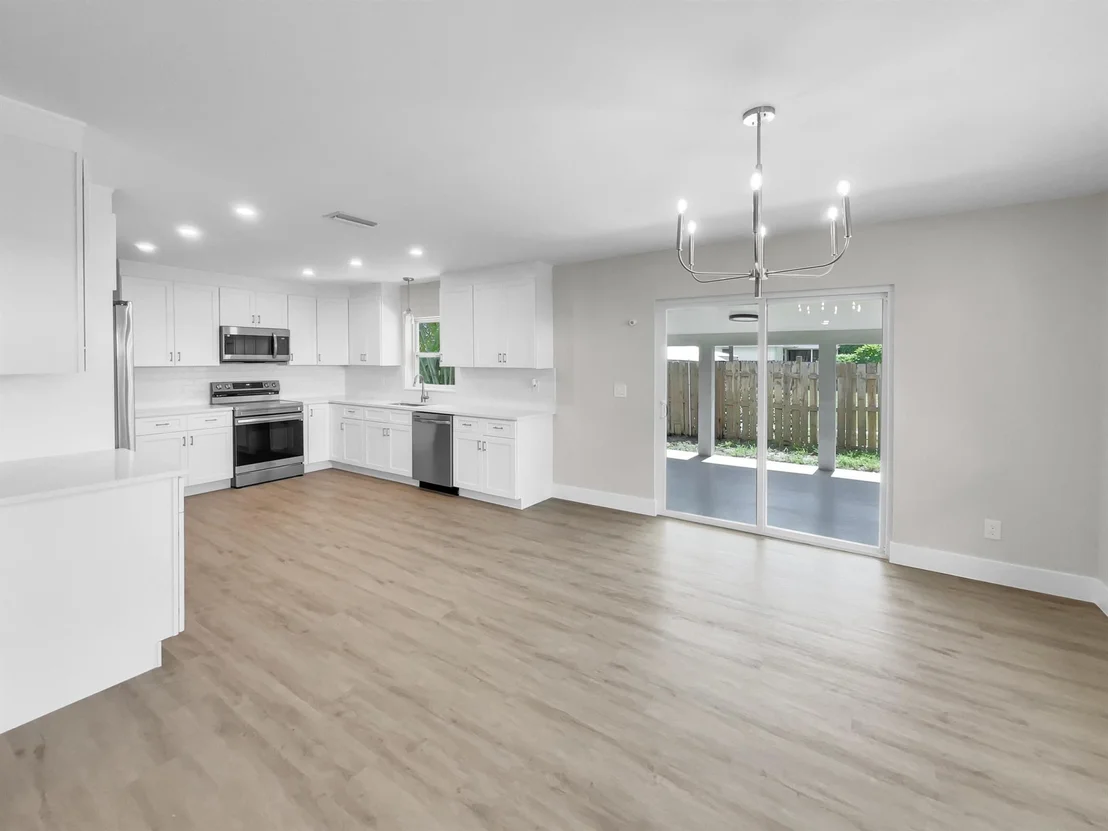 Photo of 1040 NW 16th Street