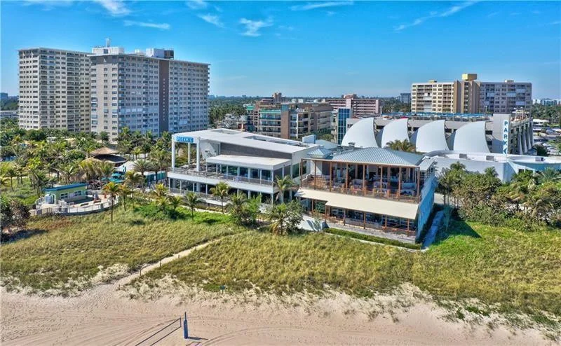 Photo of 500 S Riverside Drive