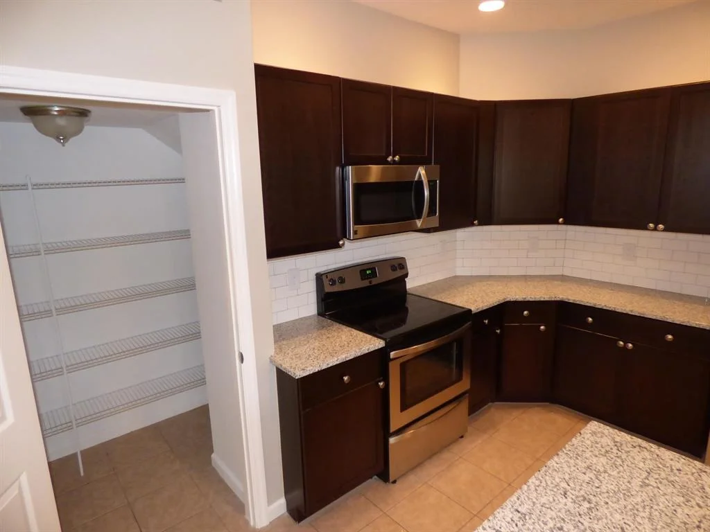 Photo of 2670 Danforth Terrace