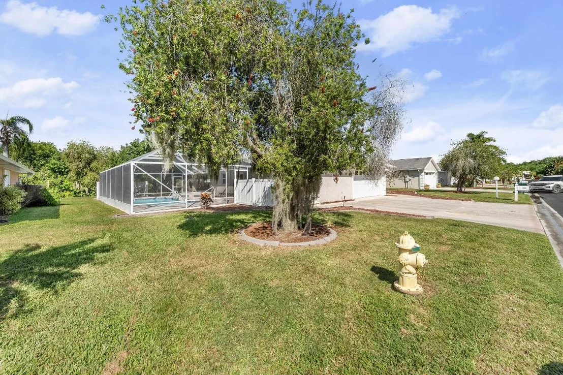 Photo of 831 SE 25th Street