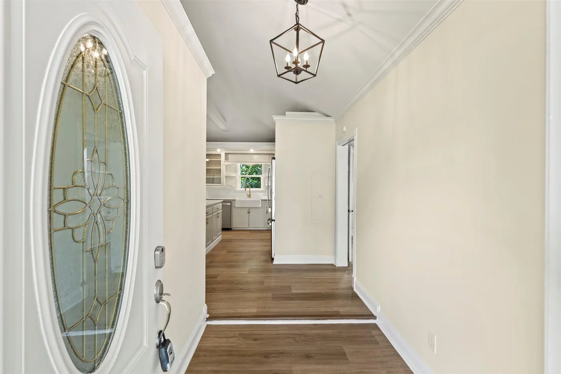 Photo of 333 SW Manor Drive