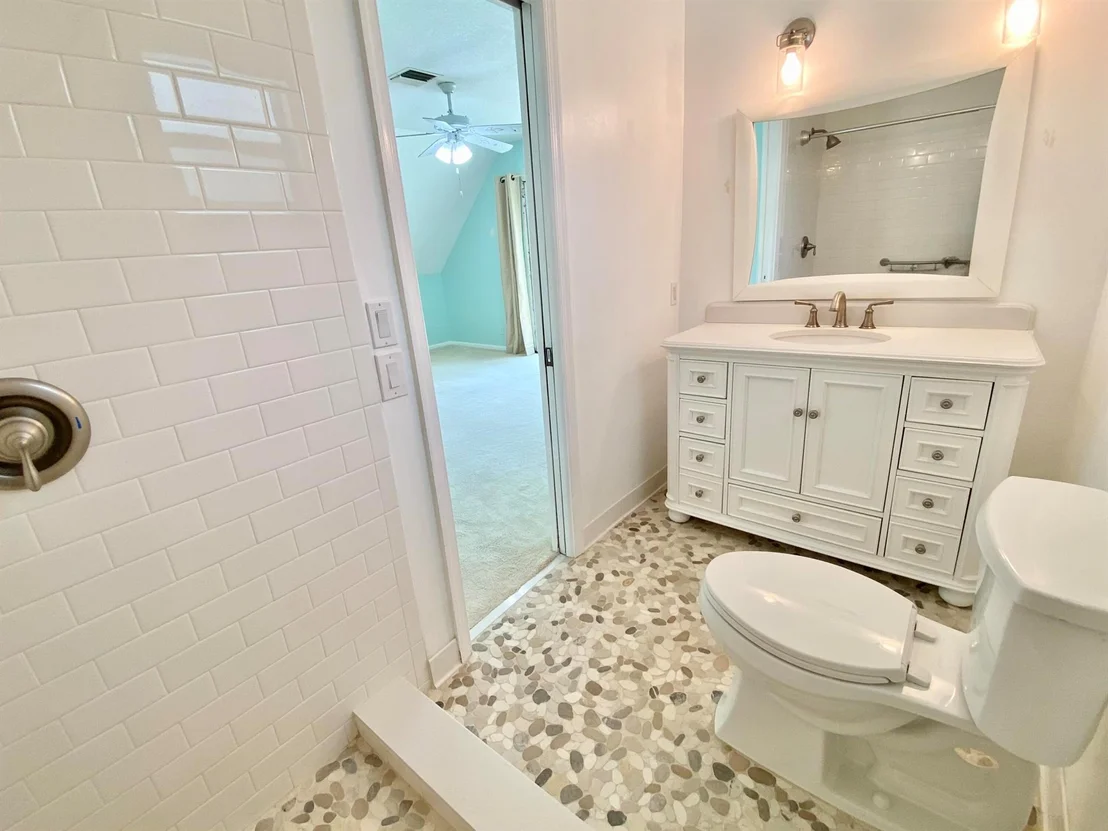 Photo of 16844 127 Drive N