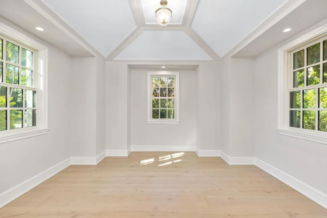 Photo of 433 Antigua Lane