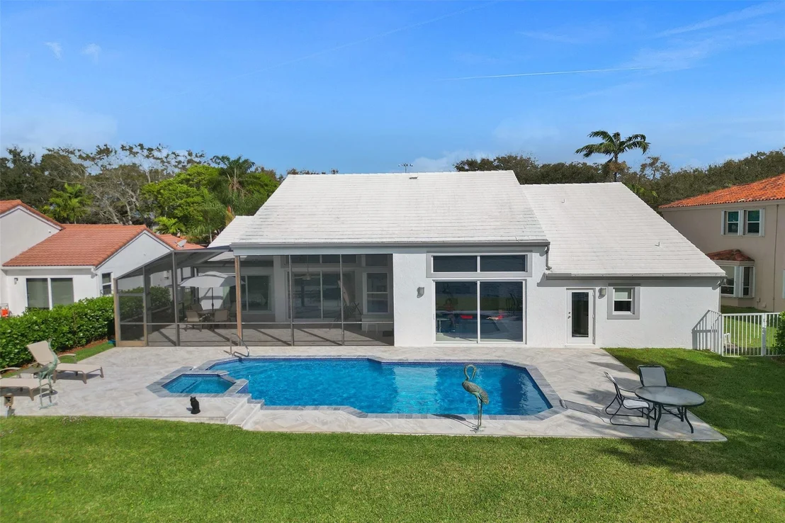 Photo of 10414 Bermuda Drive