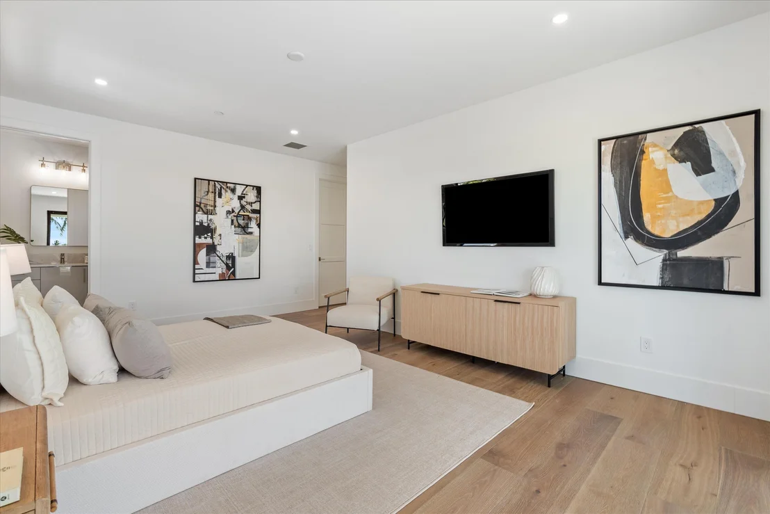 Photo of 1211 Gulfstream Way