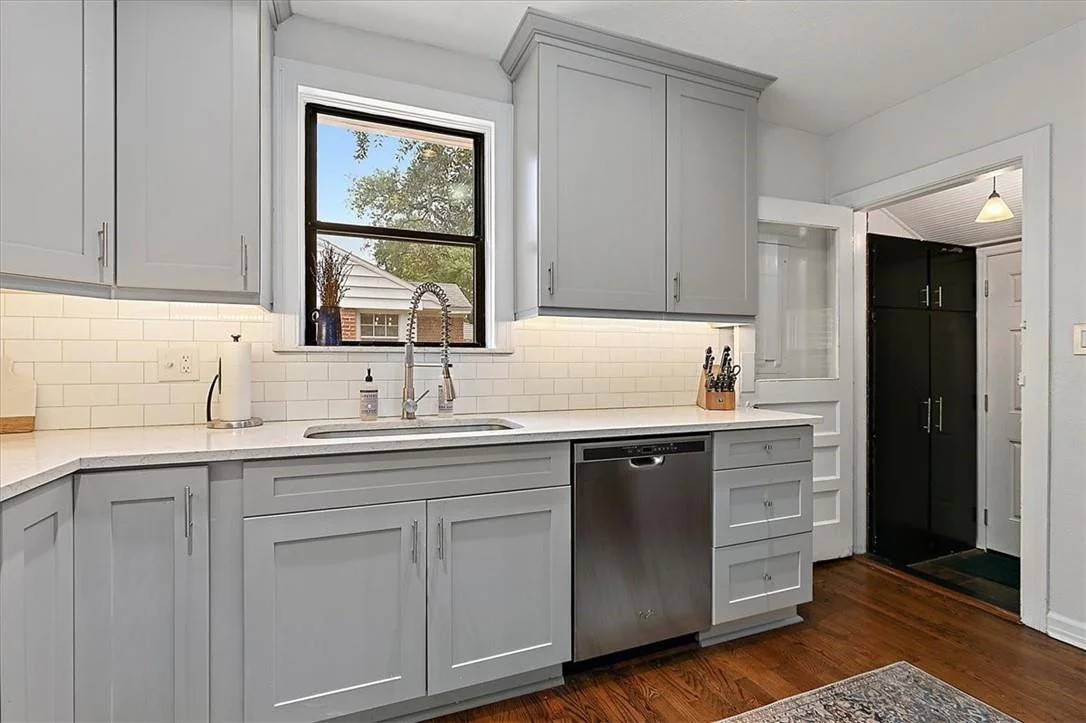 Photo of 1445 Nicholson Road