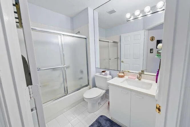 Photo of 5297 Brookview Drive