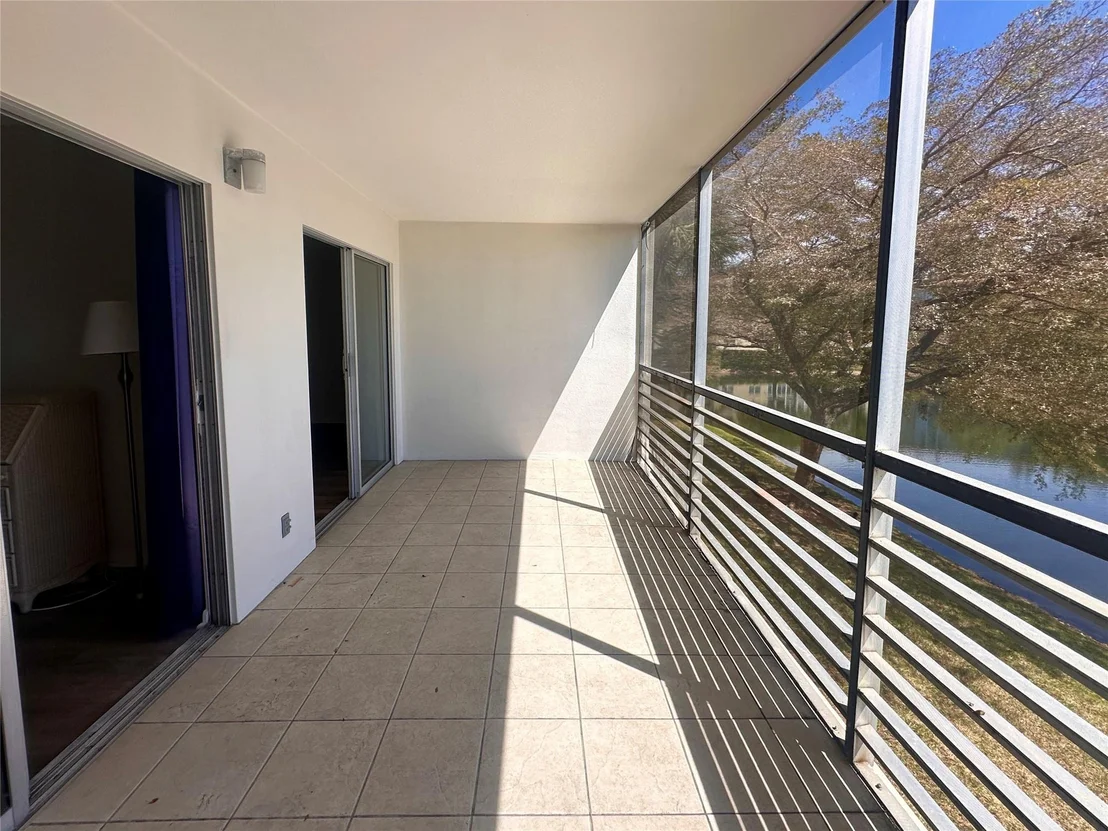 Photo of Unit B2 at 1805 Eleuthera Point