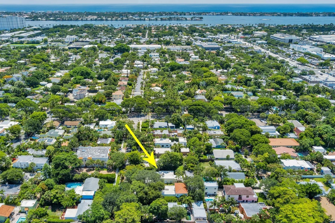 Photo of 812 Upland Road